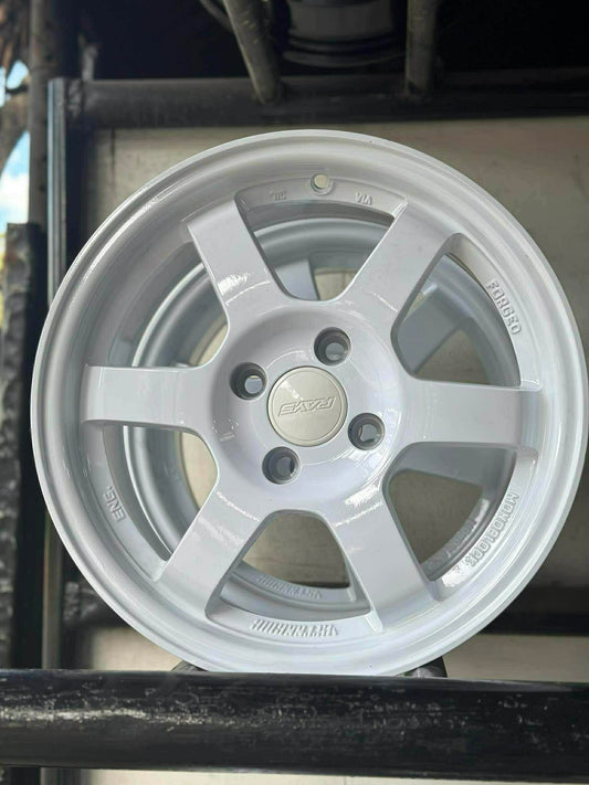 X6001 15X7.0X4HX100 35/73.1 WHITE RIMS BRAND NEW
