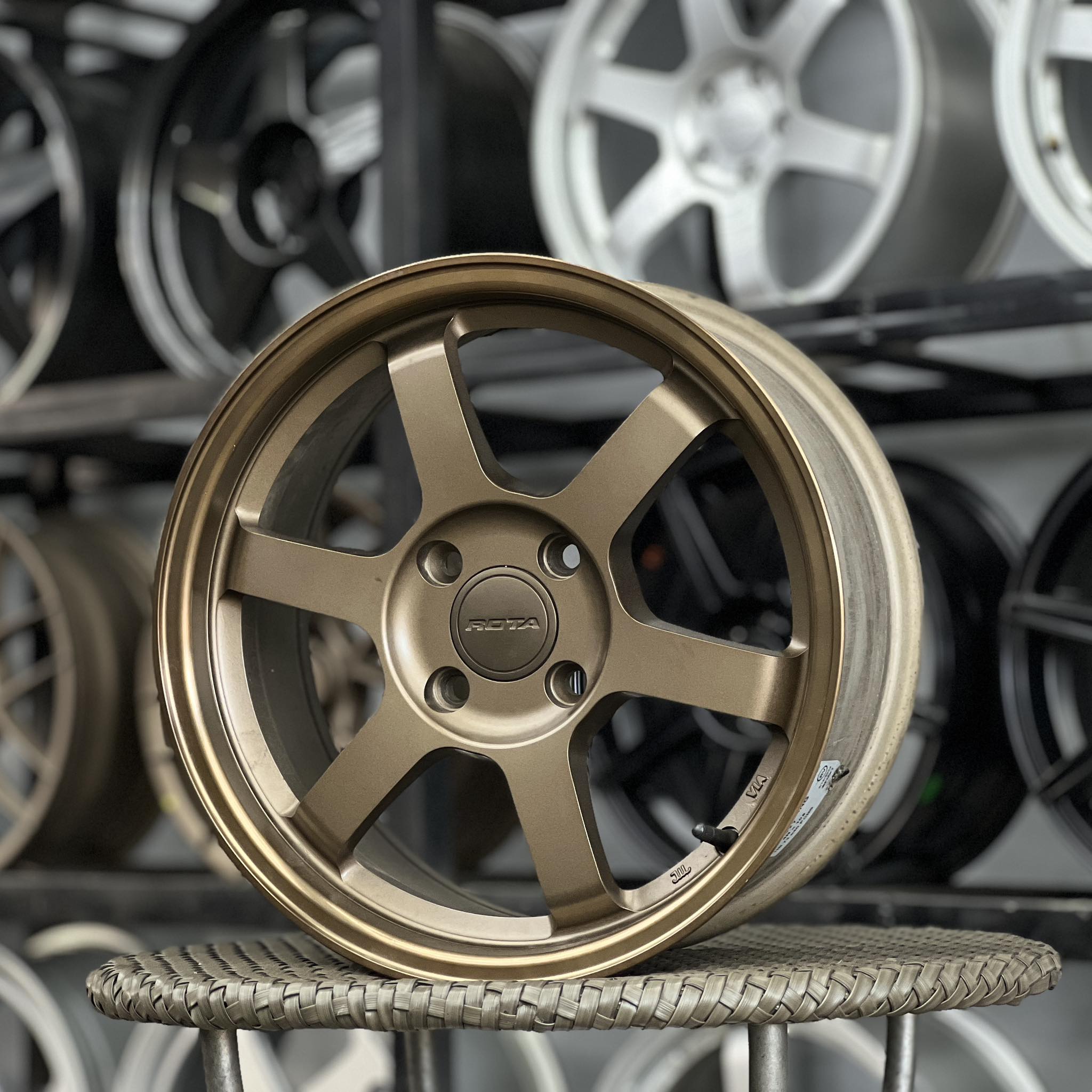 ROTA GRID RACING 16X7X4H/100 SPEED BRONZE – UbecMags