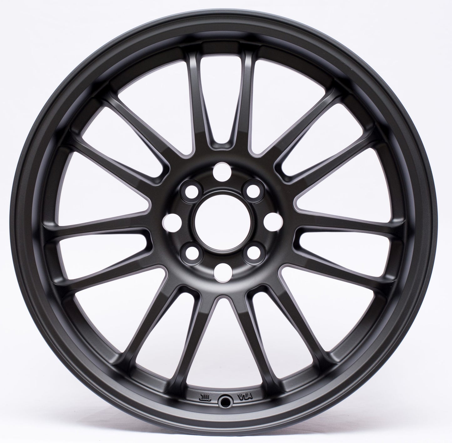 ROTA SVN 18X8.5X5H/100-114.3 FLAT BLACK